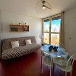 Secteur Au Calme Proche 4mar33e2 דירה *